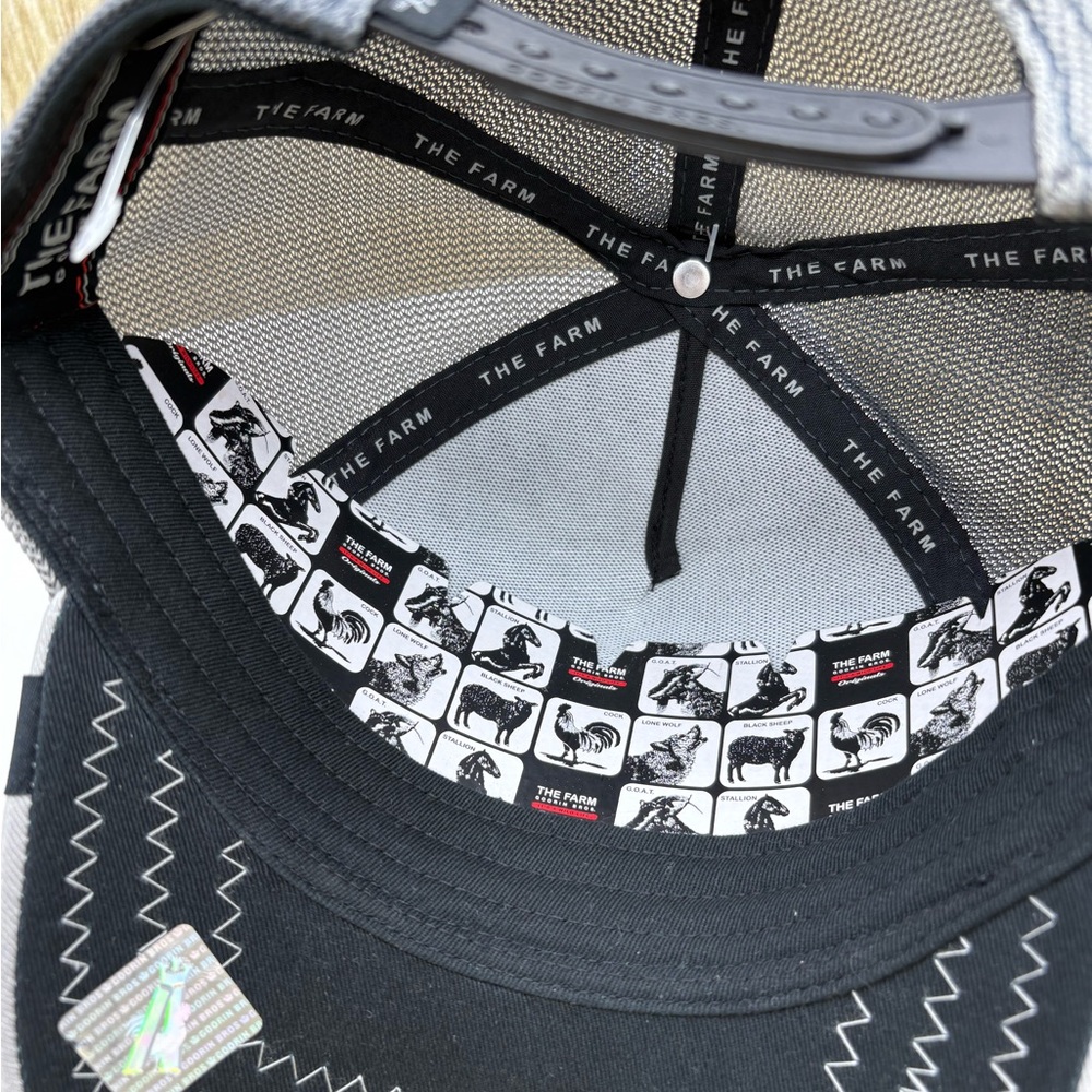 Goorin Brothers Bulletproof Black & Grey Trucker Hat - Picture 10 of 13
